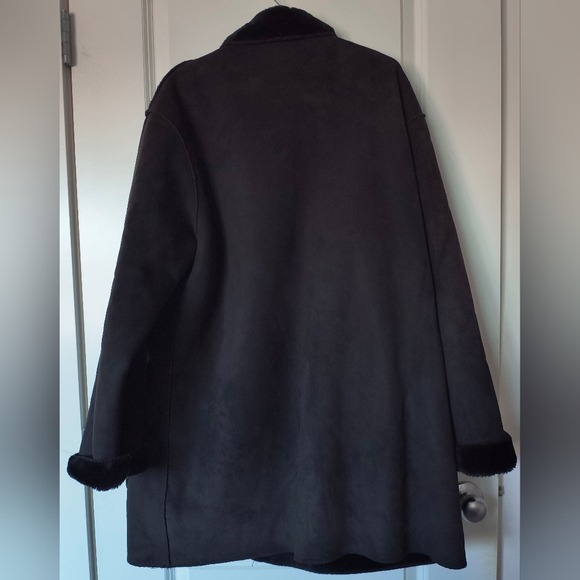 Denver Hayes Black Pea Coat - Picture 3 of 6